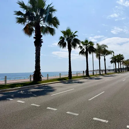 Grand De 30 M2 Promenade Des *